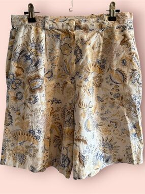 Vintage Stonebridge Linen Blend High Rise Floral Print Shorts